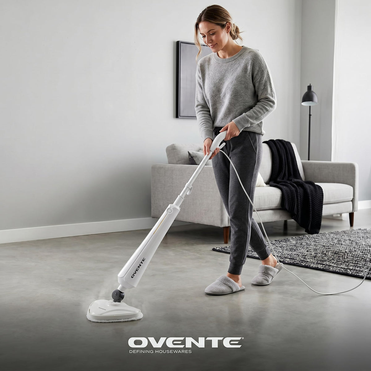 White Electric Steam Mop Cleaner W4562