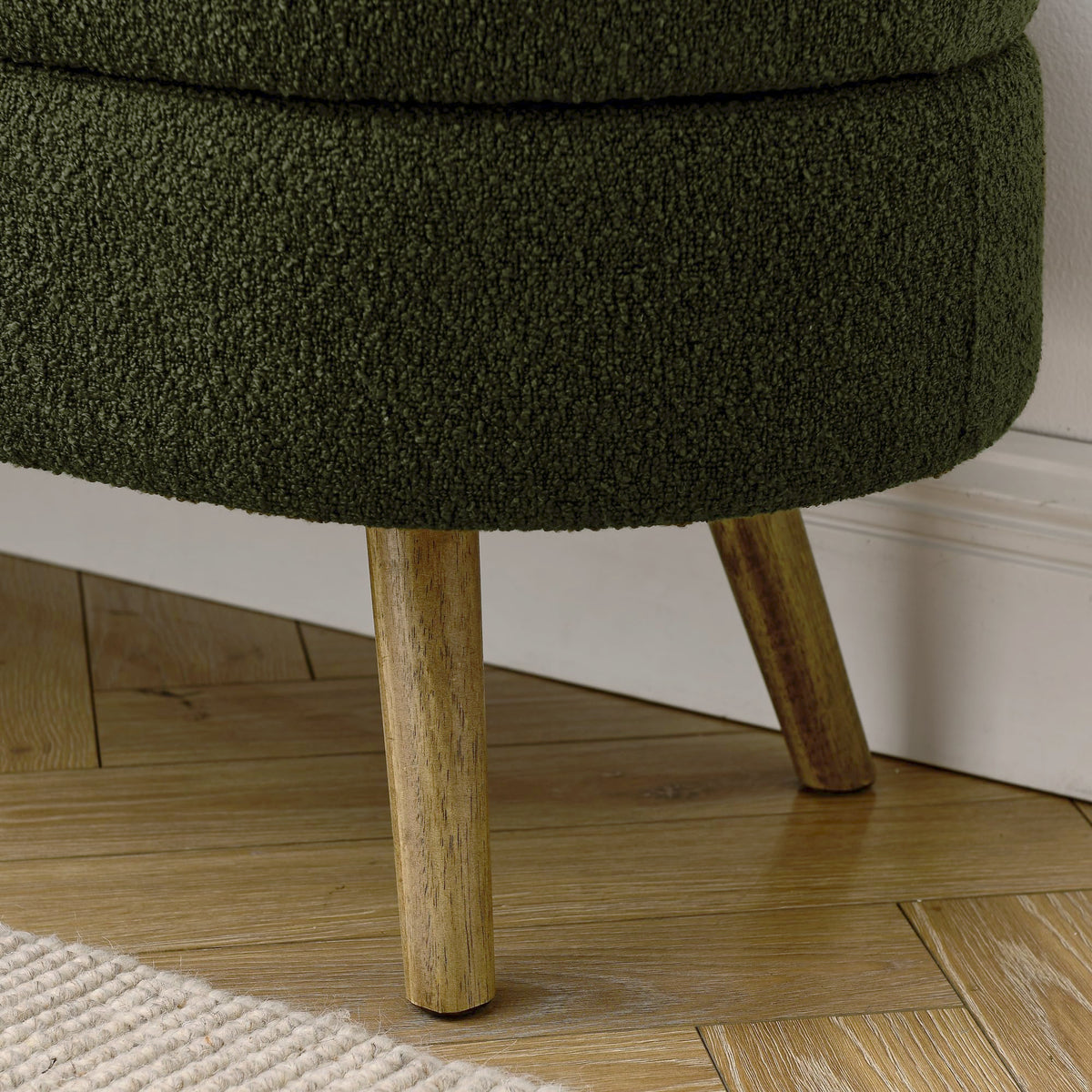 Oval Storage Bench with Rubber Wood Legs R89003